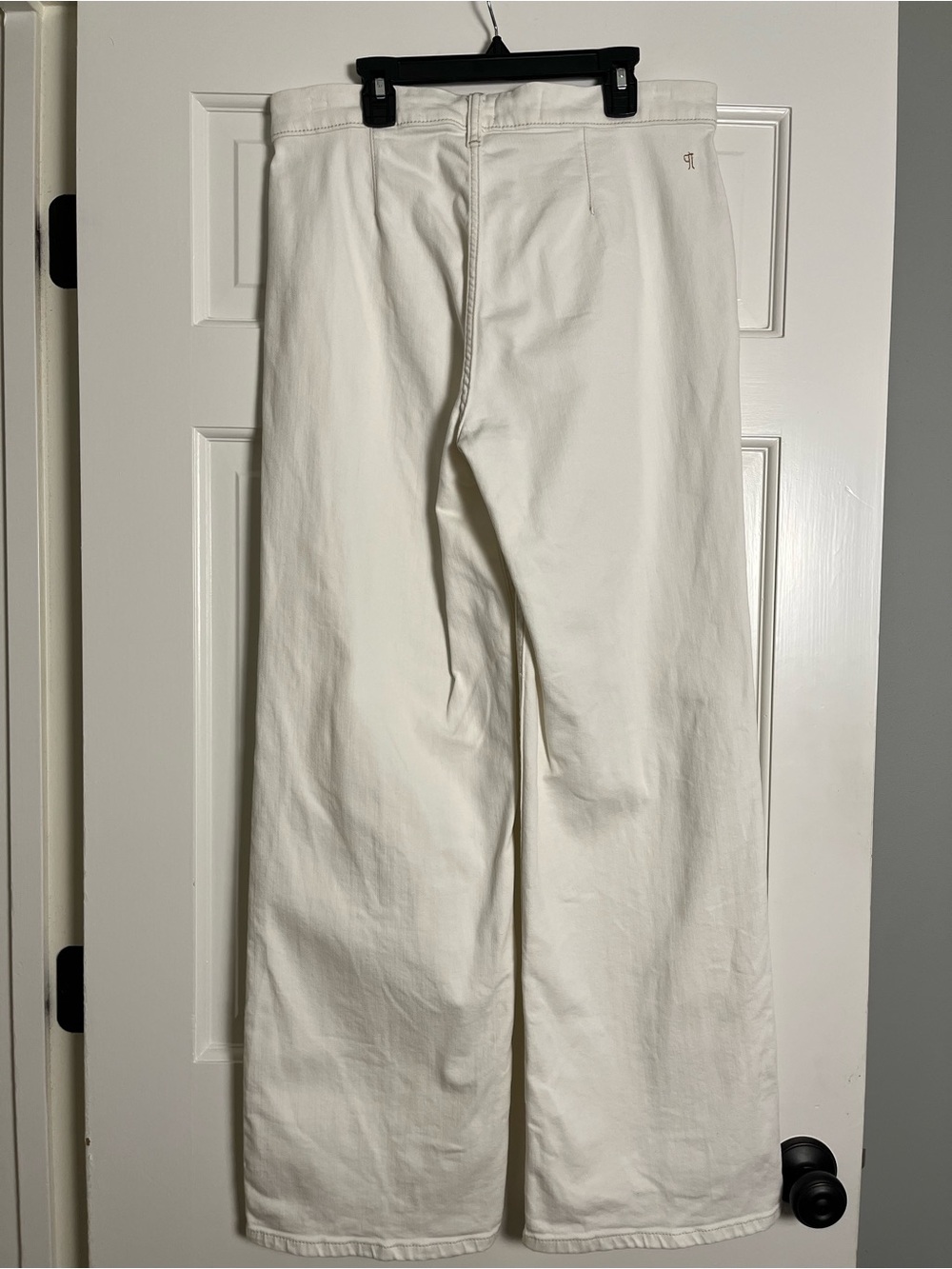 Anthropologie PILCRO Ivory Wide Leg Denim Pants with Patch Pockets.   Size 12 - Picture 4 of 8